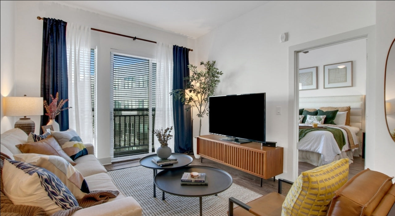 Professional & Modern 2BR/2BA Apartment | Minutes from Downtown Atlanta
