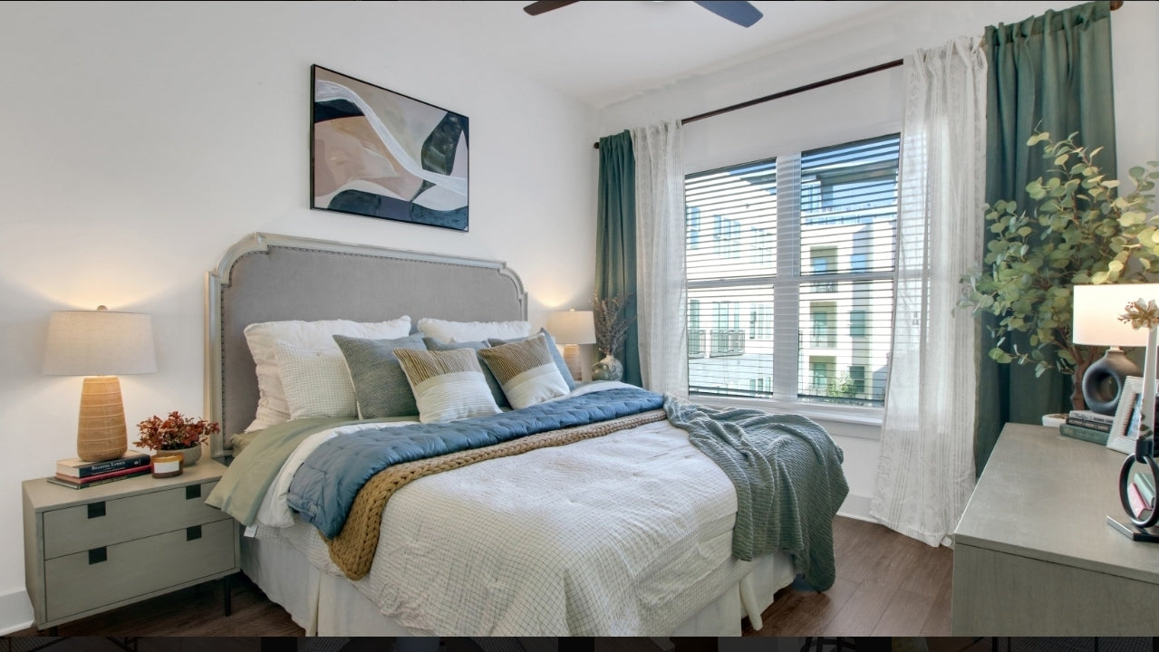 Professional & Modern 2BR/2BA Apartment | Minutes from Downtown Atlanta