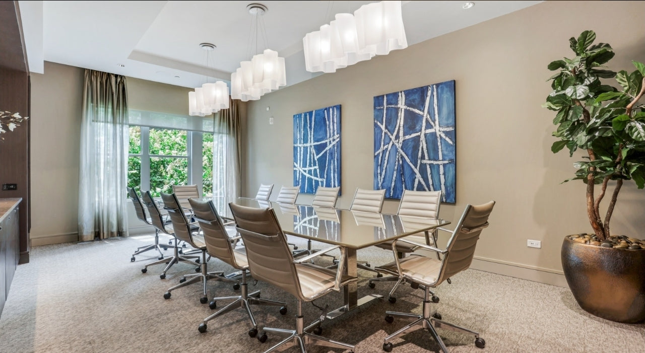 Professional & Modern 2BR/2BA Apartment | Minutes from Downtown Atlanta