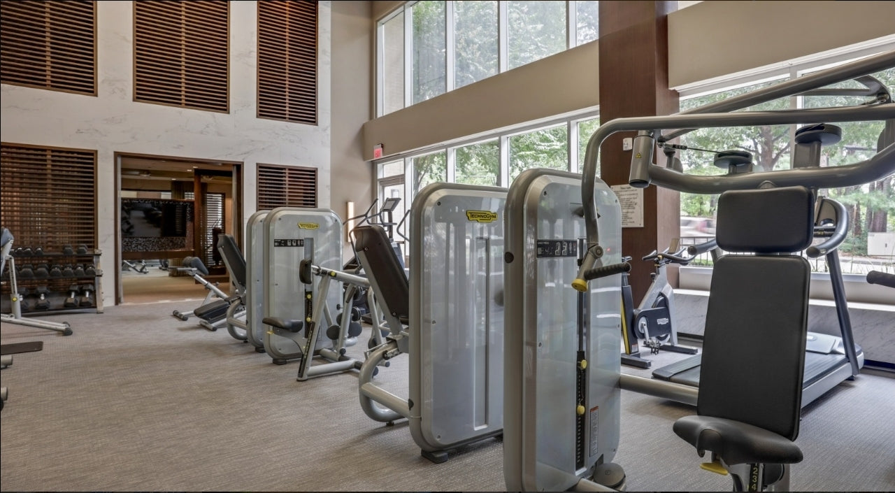 Professional & Modern 2BR/2BA Apartment | Minutes from Downtown Atlanta