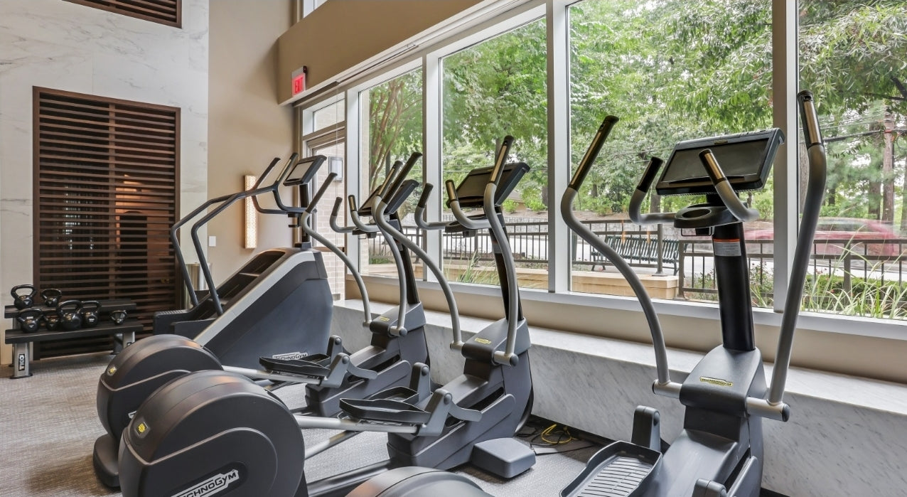 Professional & Modern 2BR/2BA Apartment | Minutes from Downtown Atlanta